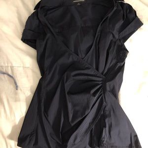 Women’s medium Express shirt